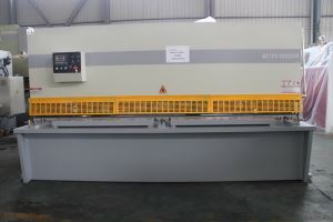 QC12K гідравлічний гойдалки пучка стрижка машини 16 × 3200