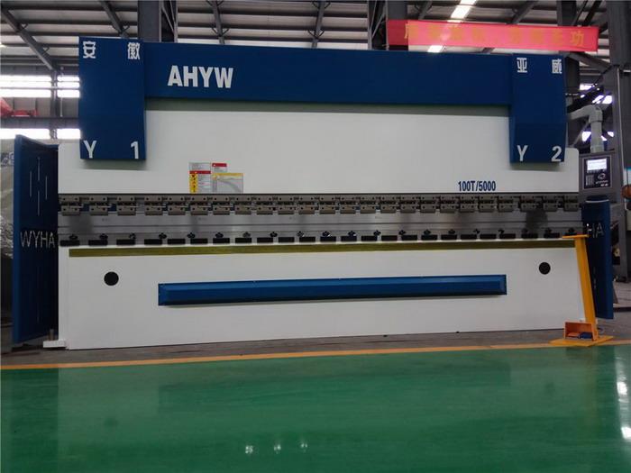 AHYW Yawei 5m cnc прес гальмо металеві гнучкі машини 100T 4 осі AHYW Yawei 5m cnc press brake metal bending machines 100T 4 axes